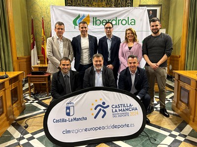 El Ayuntamiento acoge la presentación del Campeonato Europeo de Squash que se disputará en Cuenca del 21 al 24 de agosto